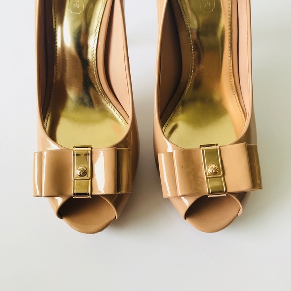 Coach Tan Leather Pumps Size 6B - Picture 8 of 8